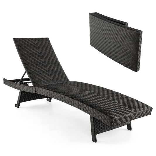Quick-drying foam cushion provides enhanced comfort and resists deformation during outdoor use