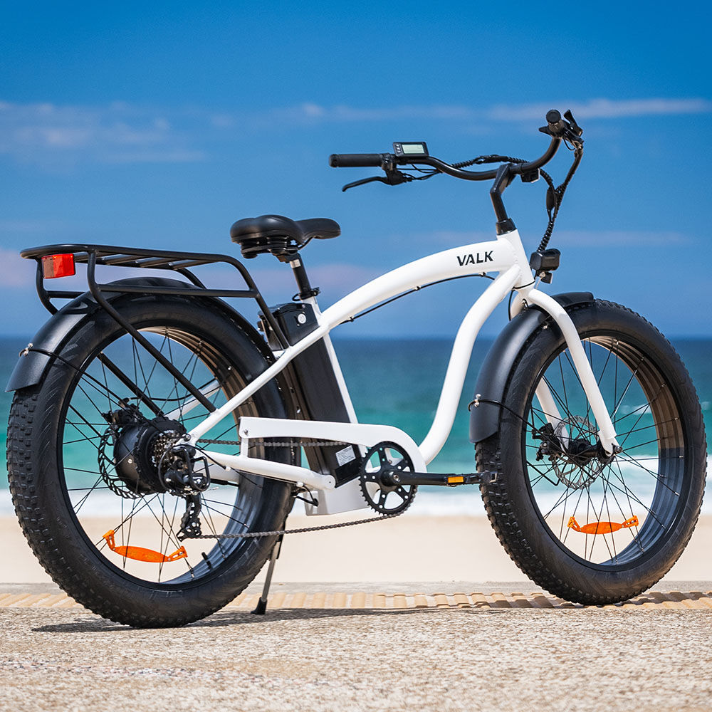 Electric Fat Tyre Cruiser Bike with Throttle, 350W Motor, White, 0.66m Wheels