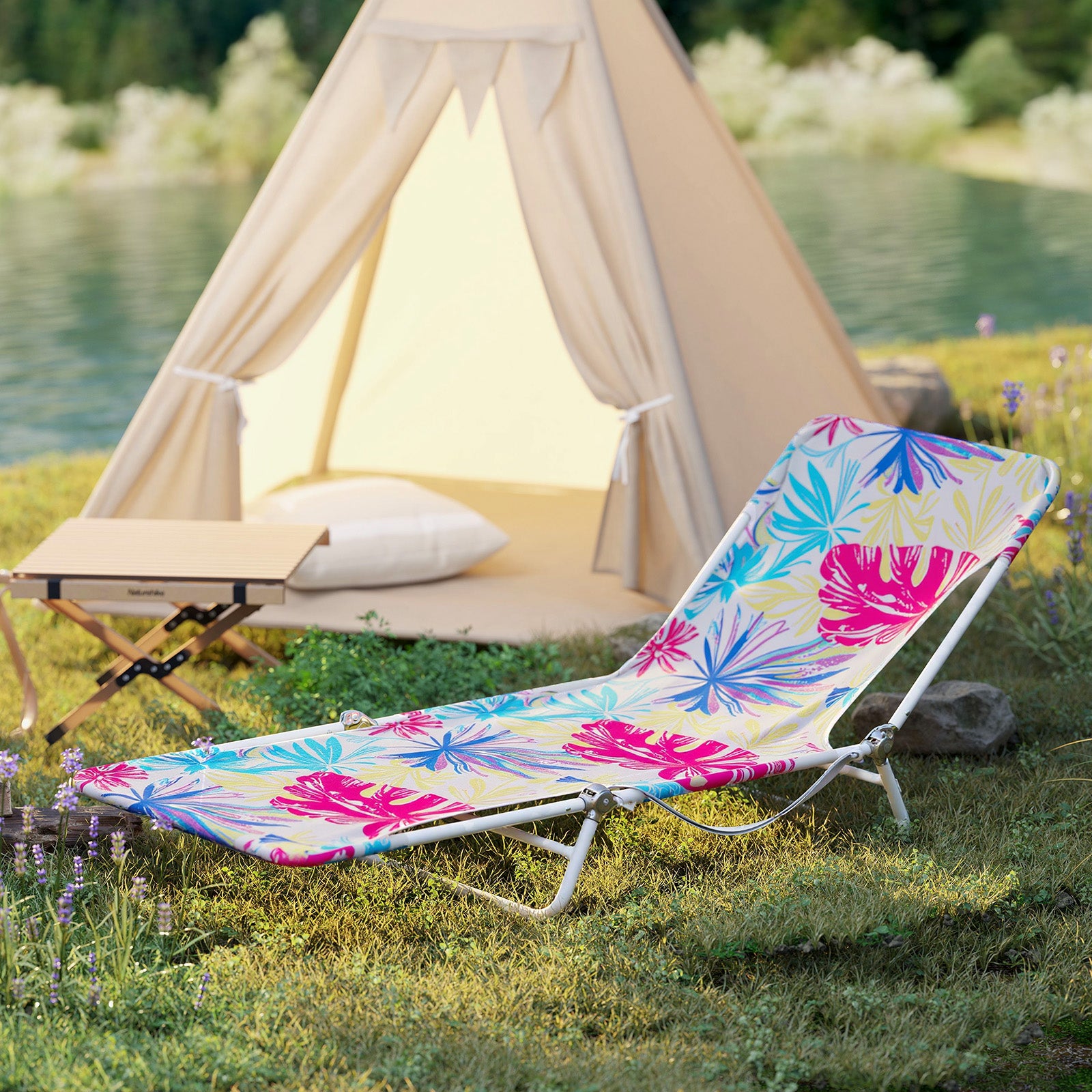 2 Pieces 5-position Outdoor Folding Chaise Lounge with Carry Strap for Patio-Multicolour