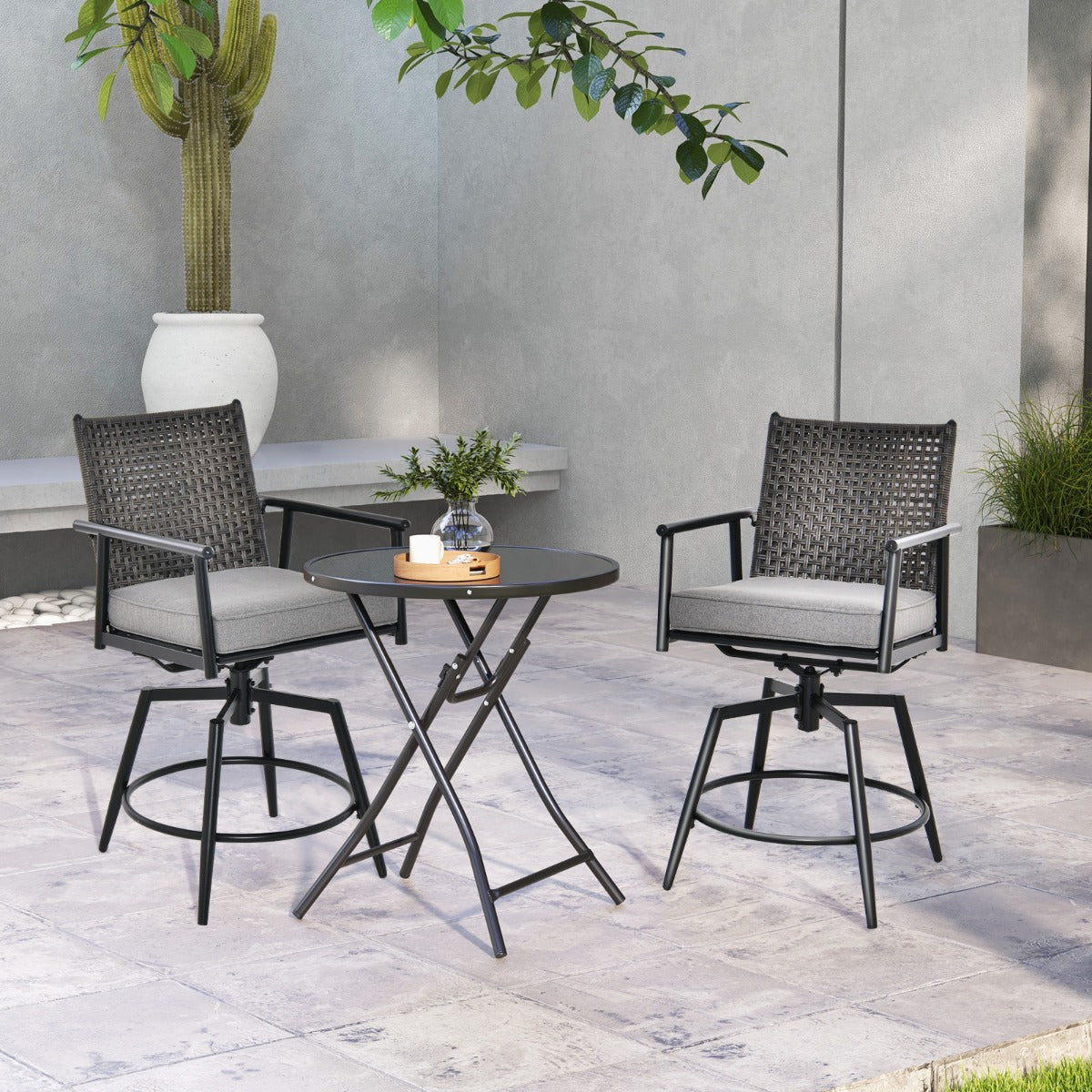 Twenty-four-centimeter armrests and nineteen-centimeter footrests help improve relaxation and sitting comfort