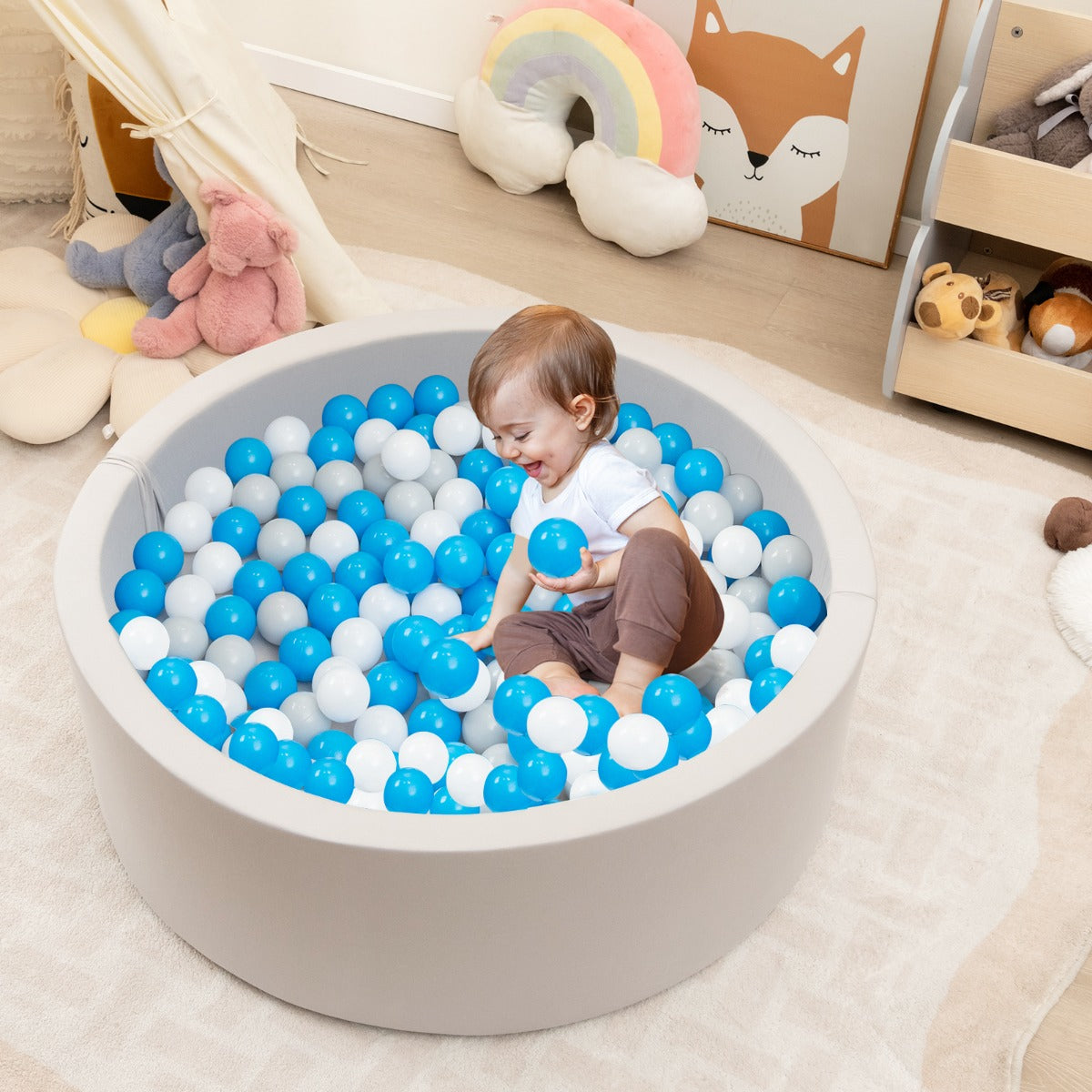 Costway Foam Ball Pit Round Baby Playpen with 200 Ocean Balls and Storage Bag-White