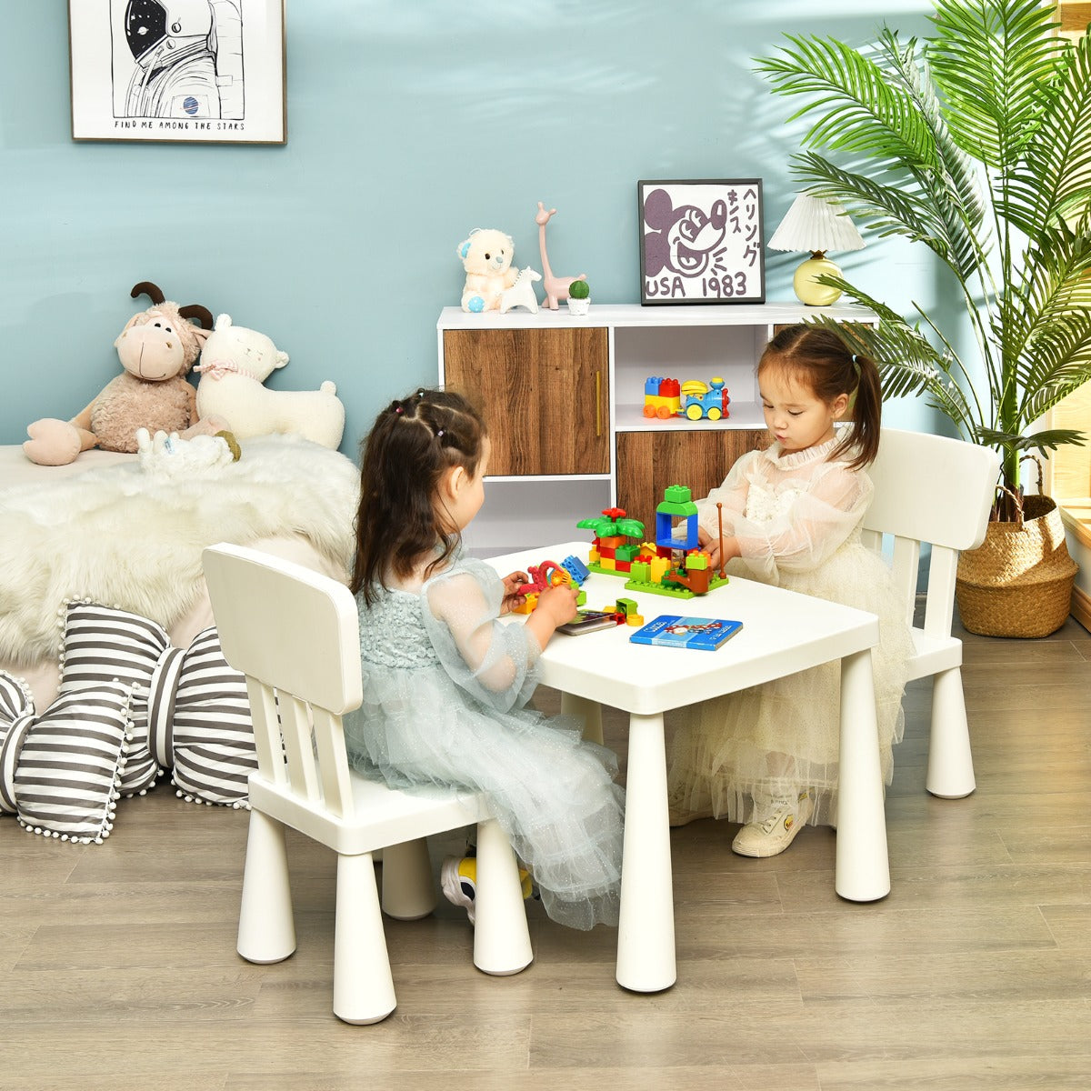 Odorless PP construction offers sturdy everyday support with a 50-kilogram weight capacity for the table and chairs