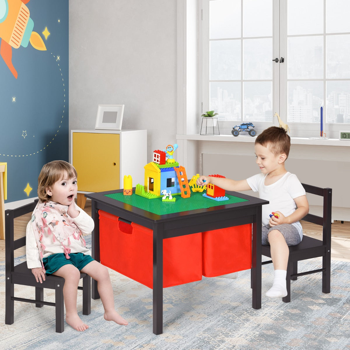 Table supports up to 90kg while each matching chair supports up to 45kg safely