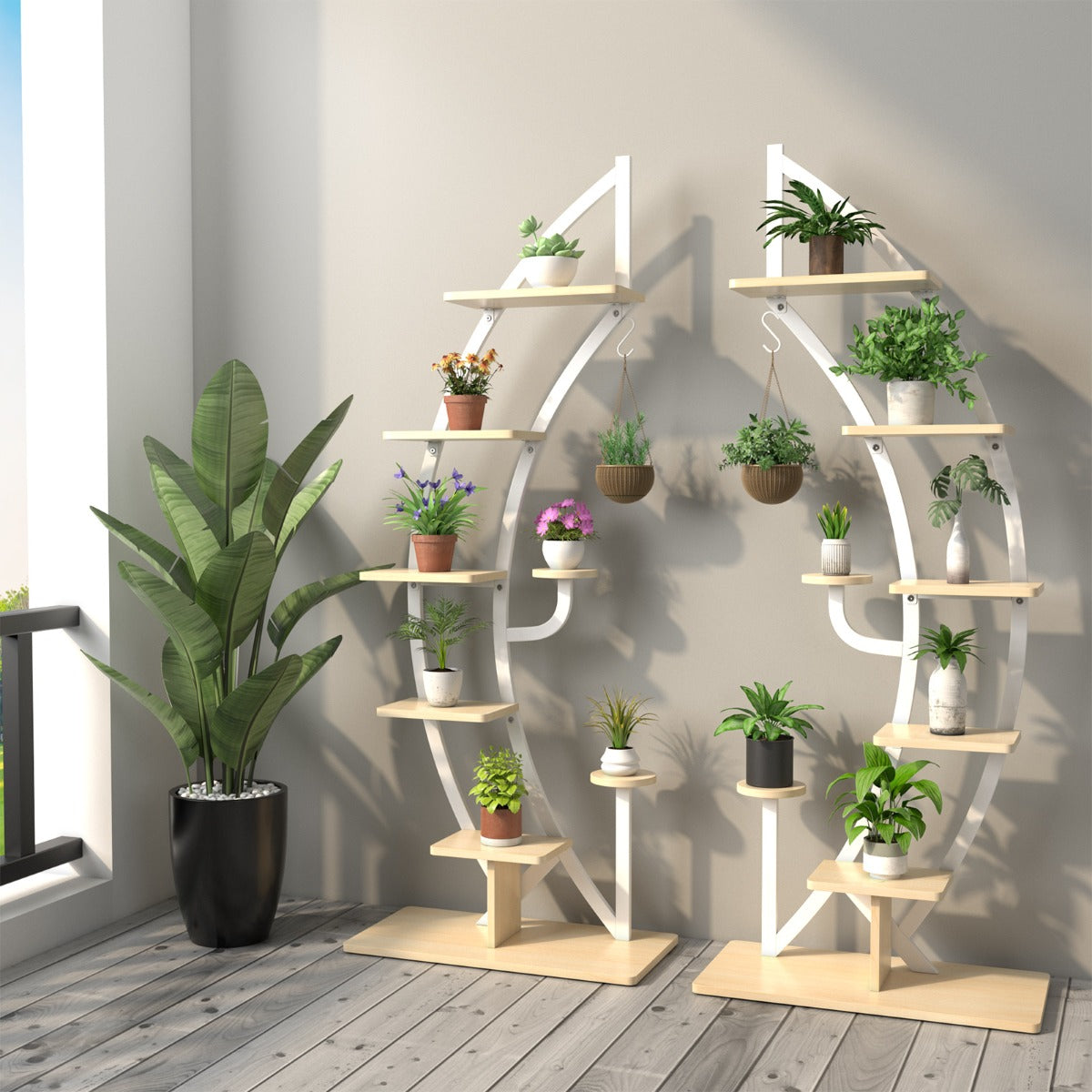 Each plant shelf supports up to 20 kilograms for displaying a variety of pots and ornaments