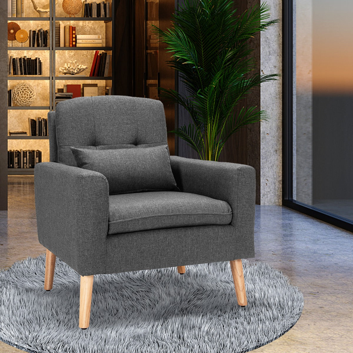 Ergonomic armrests help relax the shoulders while supporting your arms and hands