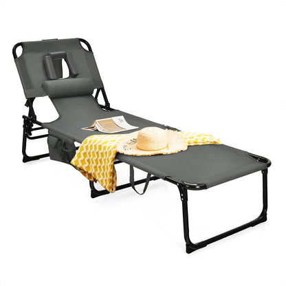 Non-slip feet, six plastic foot mats, and three horizontal supports improve chair stability