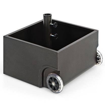 Powder-coated steel umbrella stand resists rust, weather, peeling and chipping for dependable outdoor use