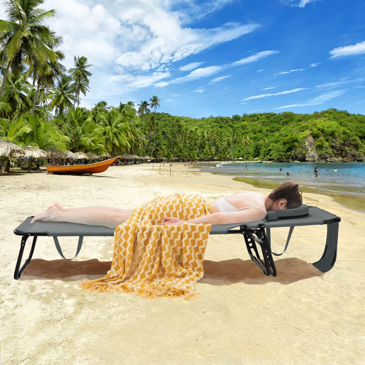 Wide face hole allows comfortable stomach lying for reading, tanning or using a smartphone