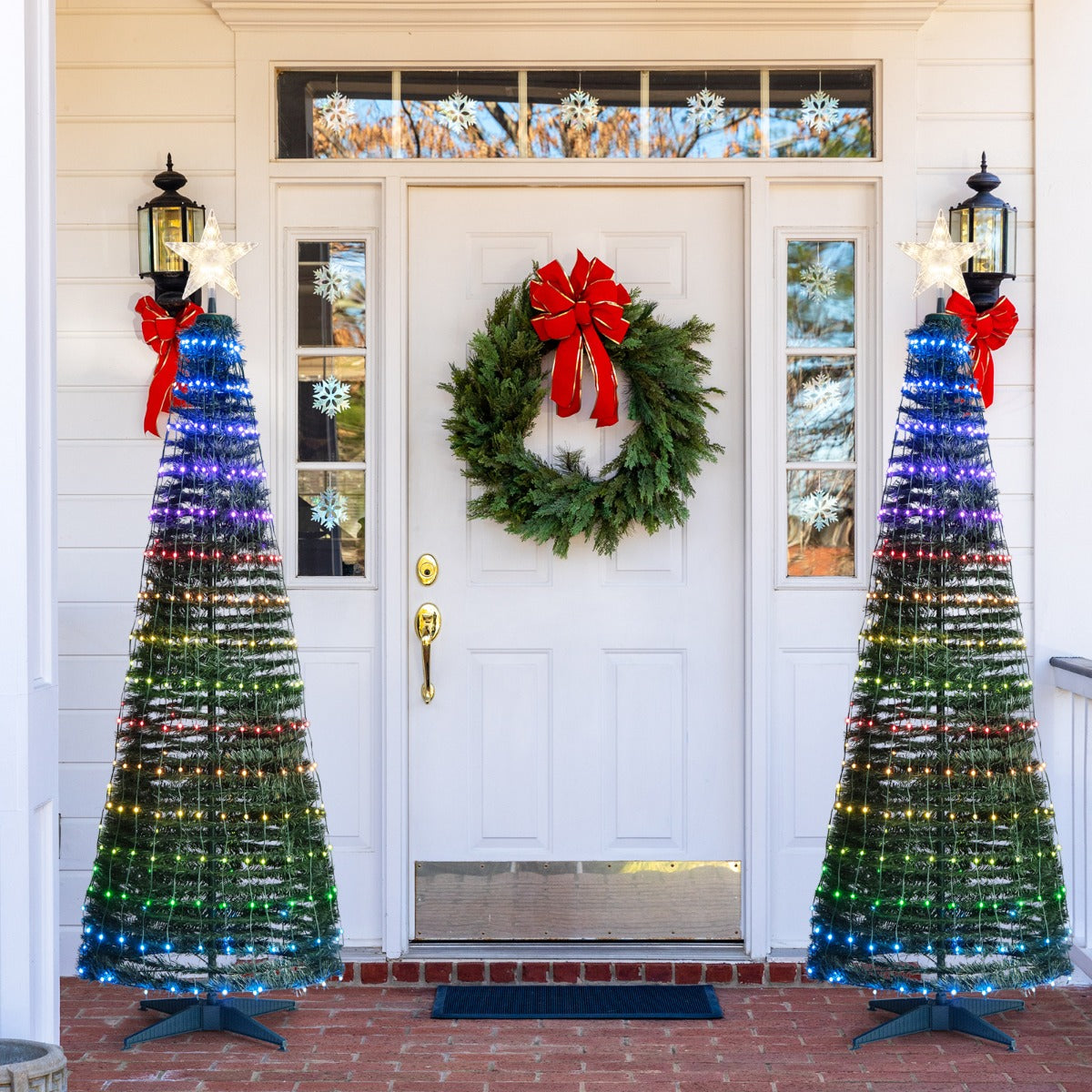 1.9m Smart Pop-up Christmas Tree with 12 Lighting Modes and Bluetooth Control