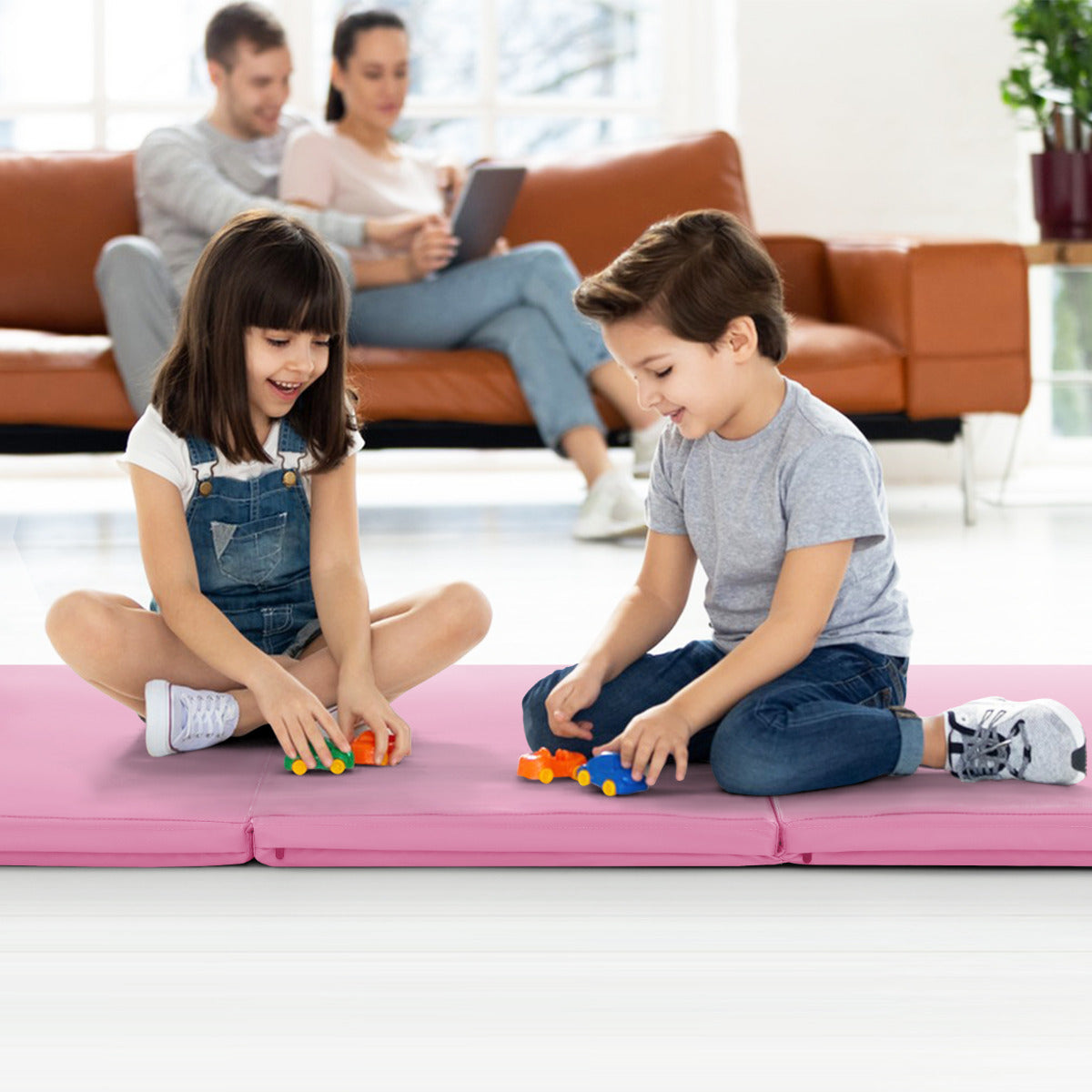 180 x 60 cm Portable 3-Fold Tumbling Mat with 2 Handles and Premium EPE Filler-Pink