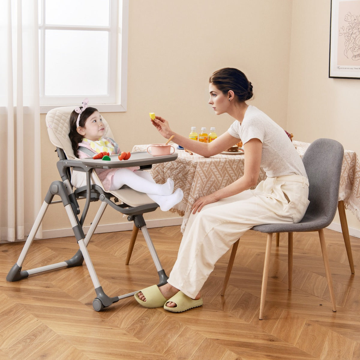 Portable Adjustable Highchair with Footrest and Detachable Tray-Beige