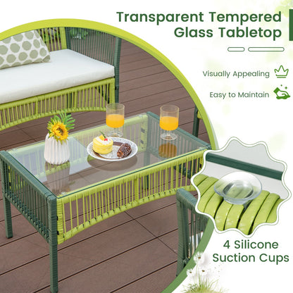 Arrange the four pieces in different ways to suit balconies, gardens, poolside areas, or patios