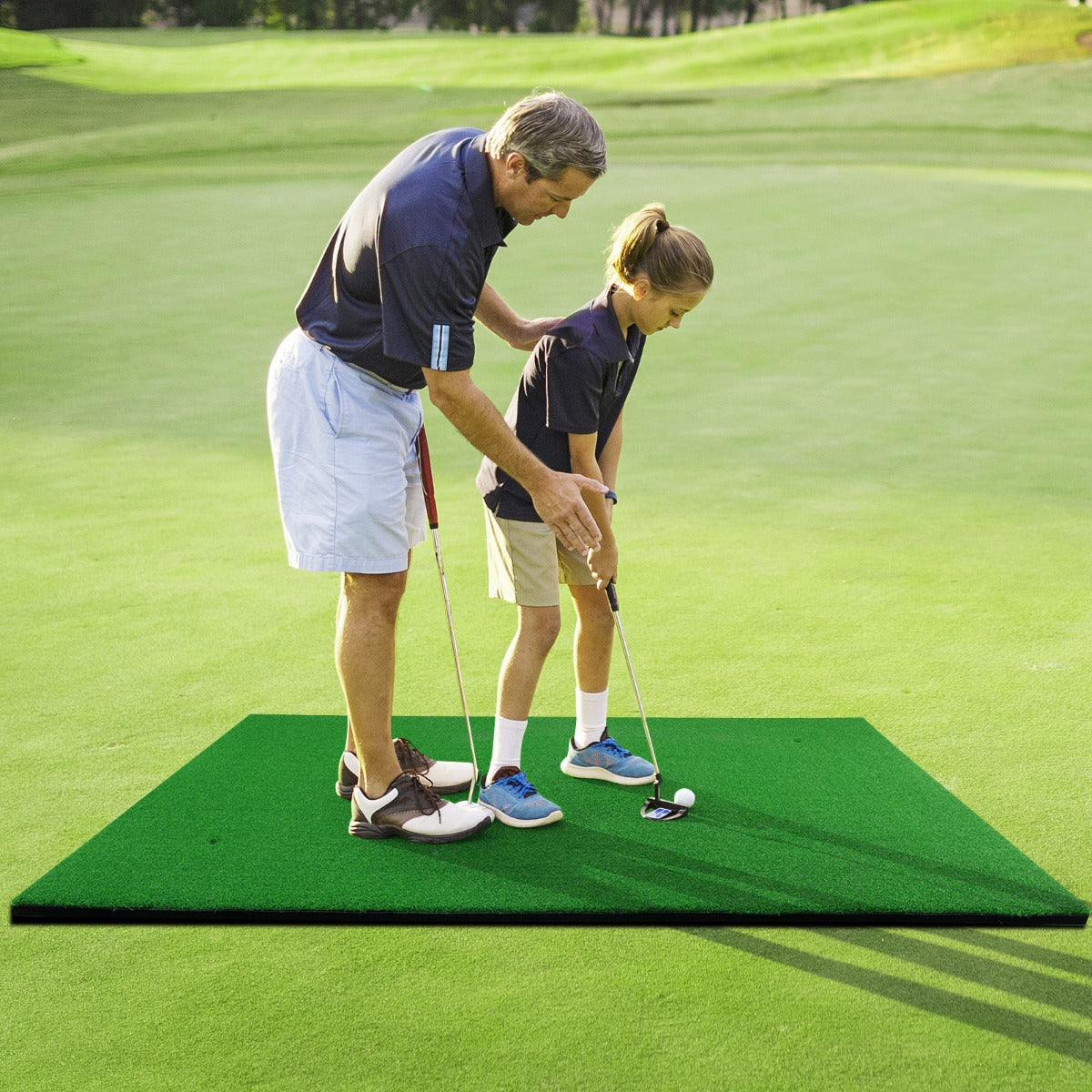 Costway 1.5 m x 1 m Golf Hitting Mat with Synthetic Turf