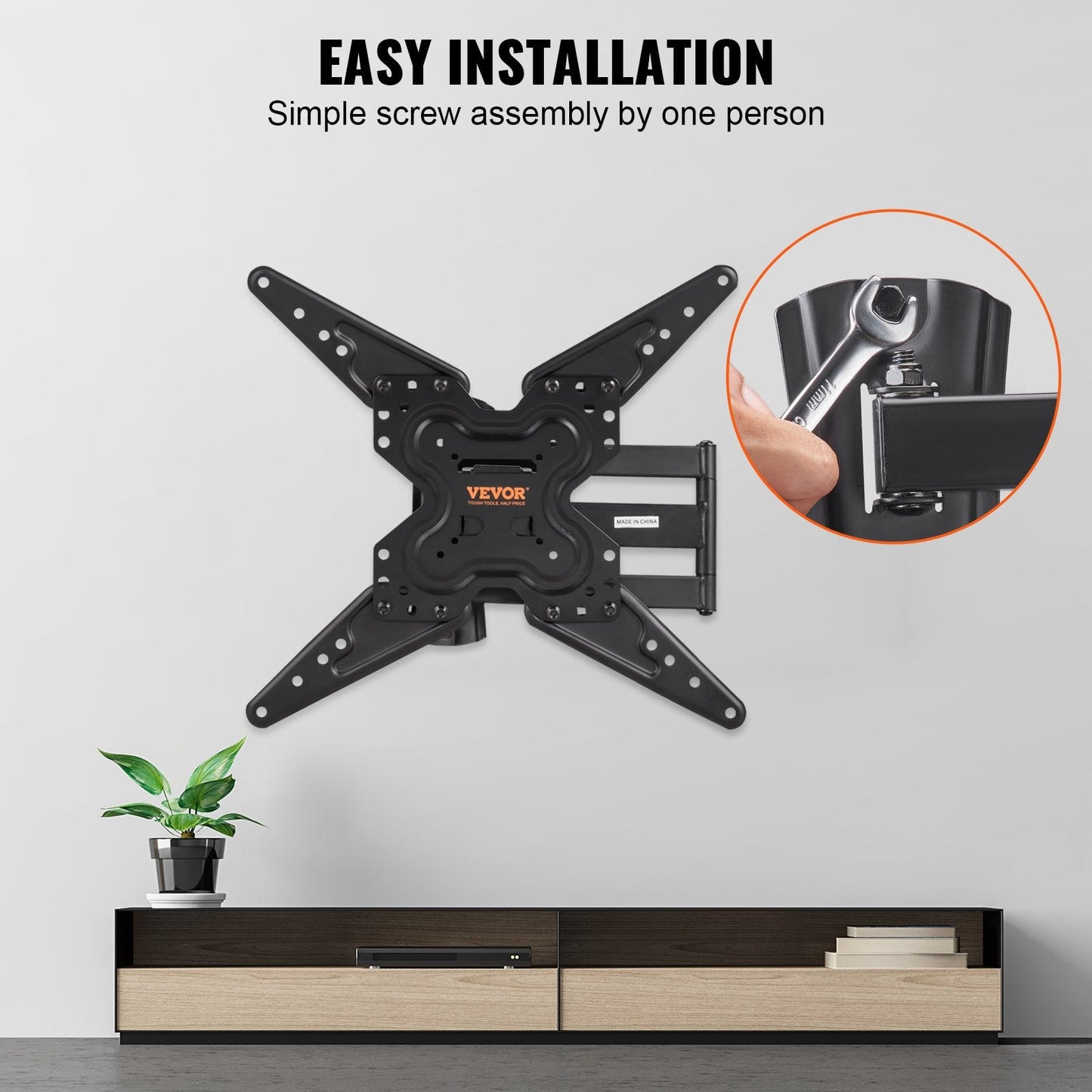 Full Motion TV Wall Mount for 0.66-1.39m TVs, Swivel Tilt, Holds Up to 45 kg