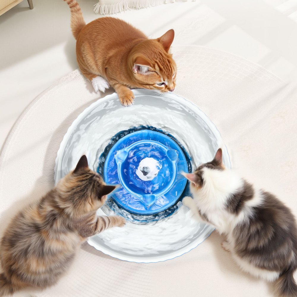 Ceramic Cat Water Fountain 2.1 L Cupcake Pet Fountain for Cats and Dogs