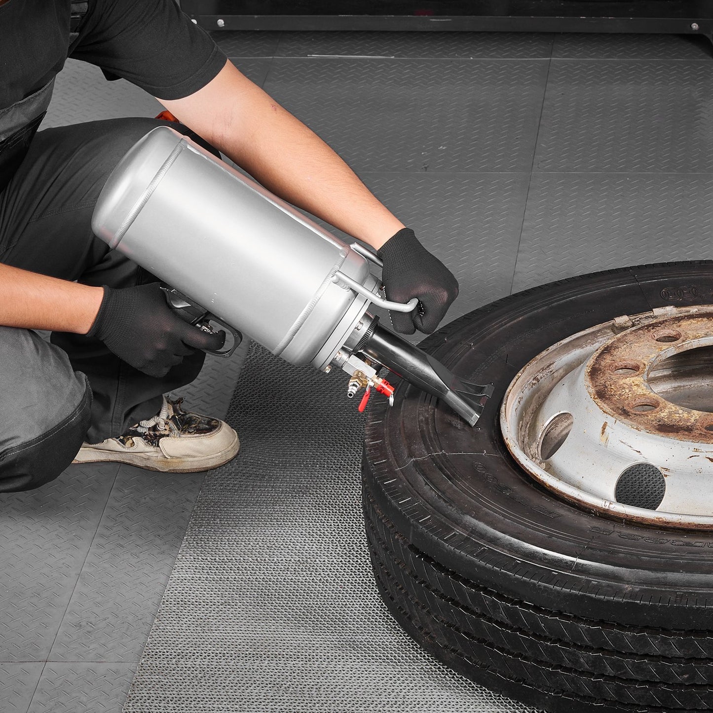 Portable Tire Bead Seater, 1.6 Gal / 6 L Air Bead Blaster, Handheld Tire Inflator Tool, 87-116 PSI Operating Pressure, Trigger Seating Inflator for Car, Compact SUV, Light Truck, E-Bike, RV, ATV