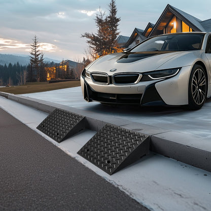 Driveway Curb Ramp, 3.175 Tons Load Capacity, 17.8 cm Rise Height Heavy Duty Curbside Bridge Ramp with Drainage Tank for