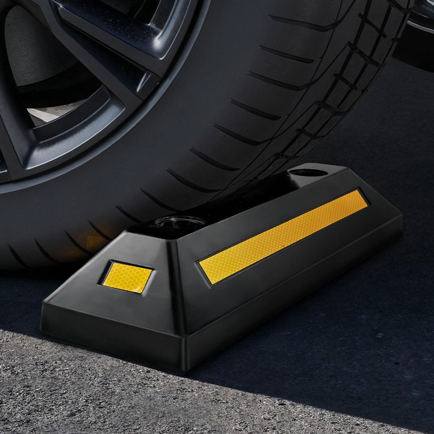 Parking Stopper, 548 mm 2 Pcs Heavy Duty Parking Aid for Garage, Rubber Curb Garage Floor Stopper with Reflective Strips, Aid Gadgets for Cars Vans Trucks Tire Wheel Guide Block Stops Bumpers