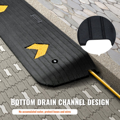 Heavy-Duty Rubber Curb Ramp, 2.5 cm Rise, 15 Ton Capacity, Non-Slip Surface