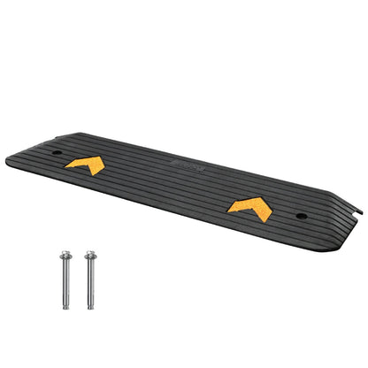 Heavy-Duty Rubber Curb Ramp, 2.5 cm Rise, 15 Ton Capacity, Non-Slip Surface