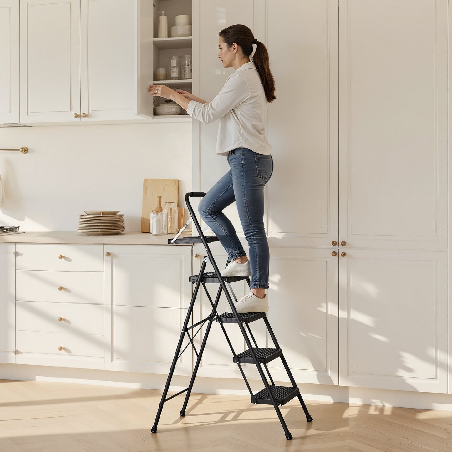 4 Step Ladder, Folding Step Stool with Wide Anti-Slip Pedal, Tool Tray, Comfort Handgrip, 272 kg Capacity Portable Steel Ladder, Multi-Use for Kitchen, Home, Household and Office, Black