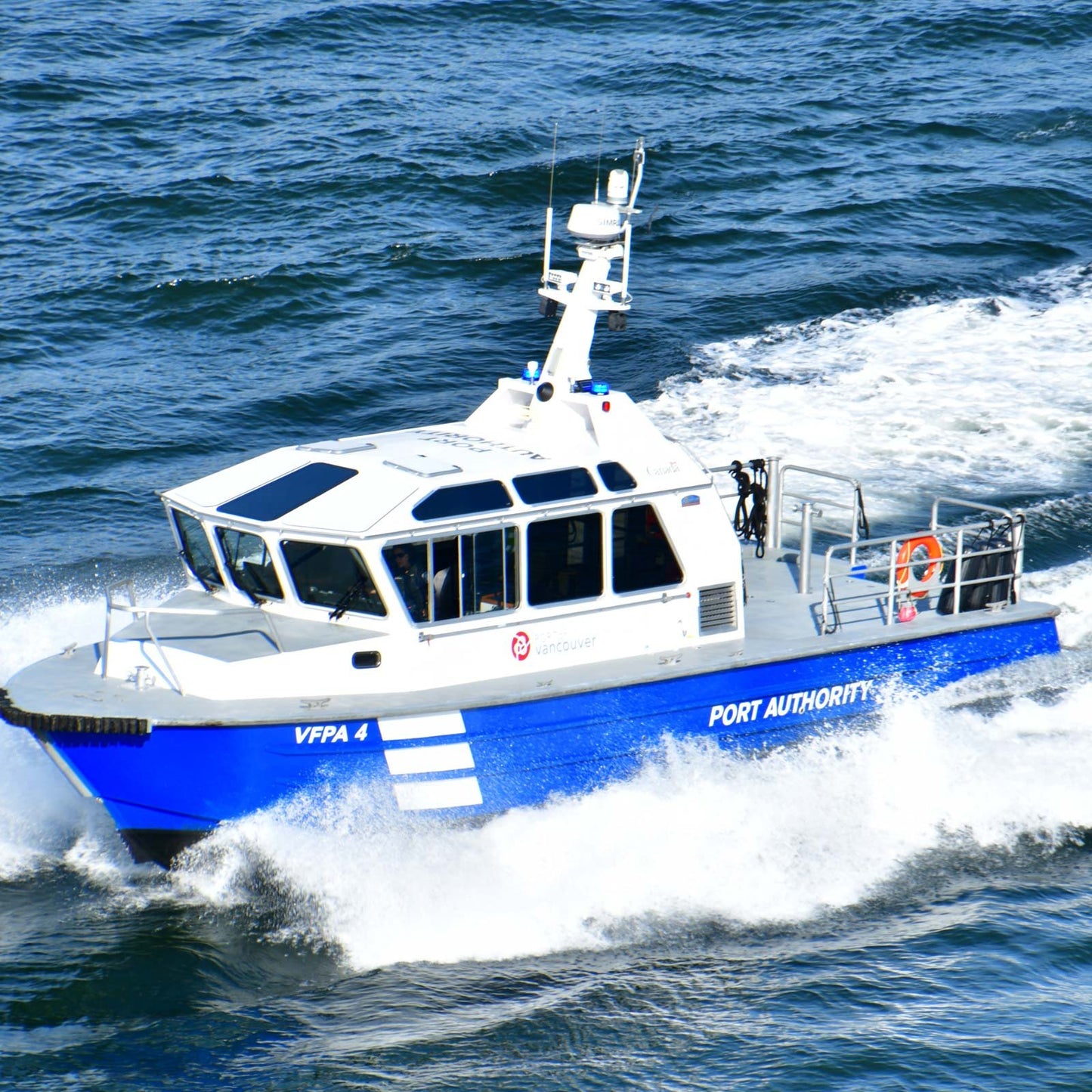 Hydraulic Steering Kit, 150 HP, Marine Boat Hydraulic Steering System, with 6.9 MPa/1000 psi Helm Pump, Two-Way Lock Cylinder, and 7.32m High-Strength Hoses, for Single Station Single-Engine Use