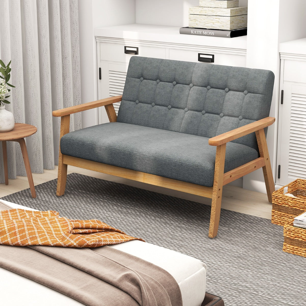 Grey linen sofa with resilient sponge filling delivers a soft and comfortable sitting experience